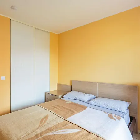 Avec Balcon Et Parking A - Fr-1-2-448 Appartement Hendaye